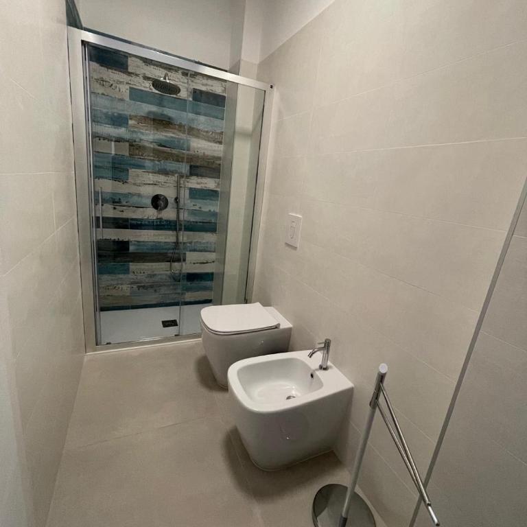Appartamento Angolo Blu Fronte Mare - Two-Bedroom Apartment - 10