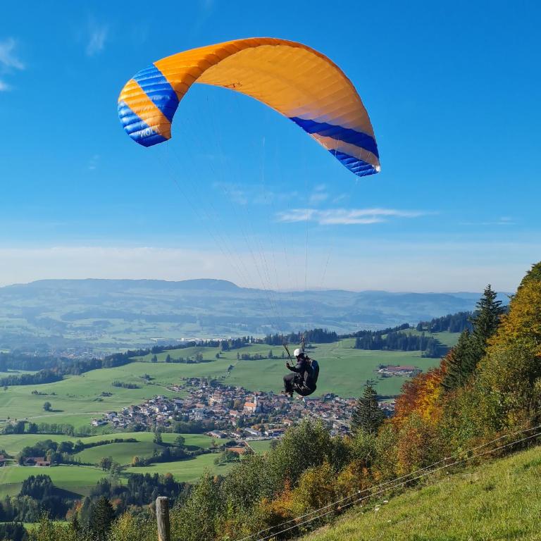 Ferienwohnung Grüntenausblick Bergblick & 2 Balkone im Allgäu - Apartment mit 1 Schlafzimmer, Balkon und Bergblick - 27