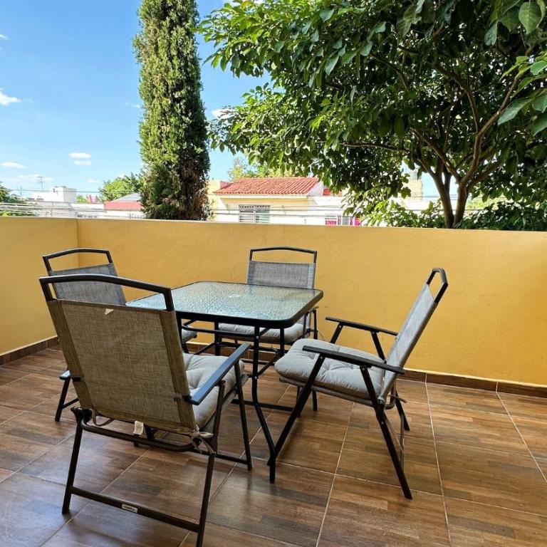 Casa Membrillo in Tlaquepaque - Two-Bedroom Apartment - 23