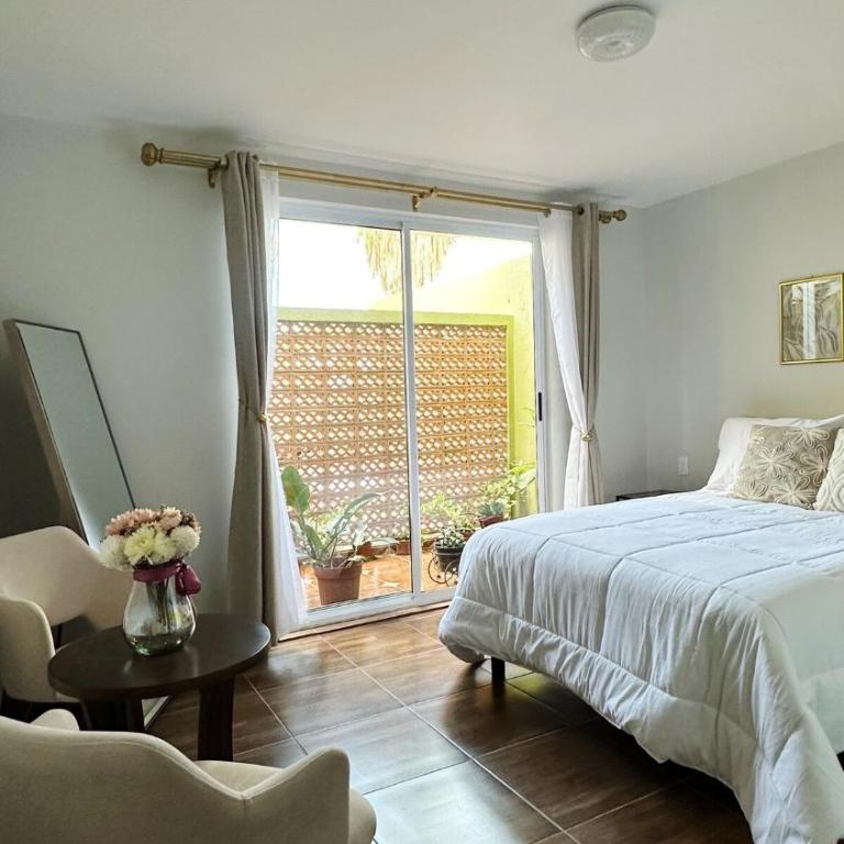 Casa Membrillo in Tlaquepaque - Two-Bedroom Apartment - 4