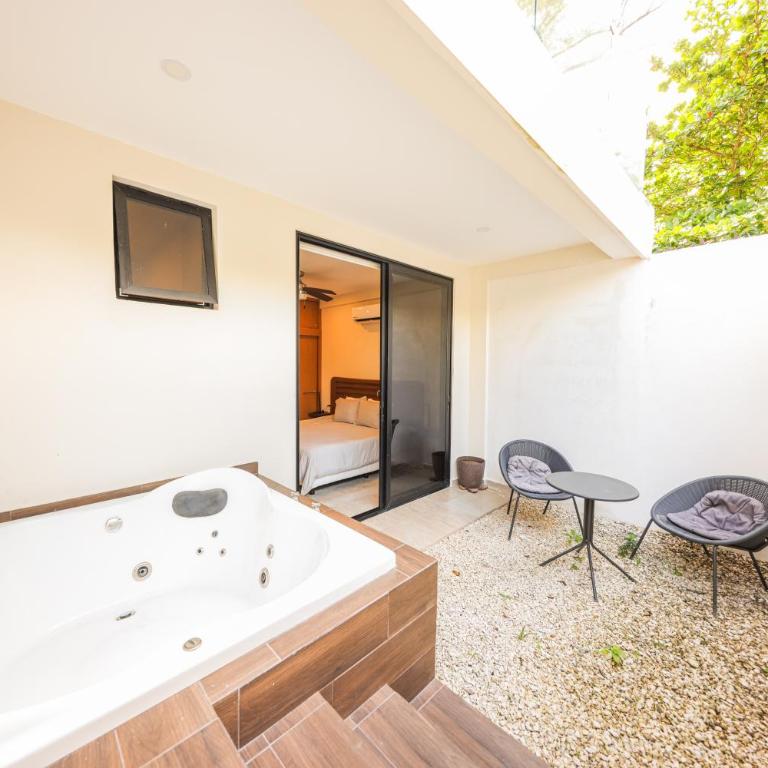 Gaia, Retreat Close to the Sea in Puerto Morelos - Apartamento Deluxe de 1 dormitorio con vistas al jardín - 4