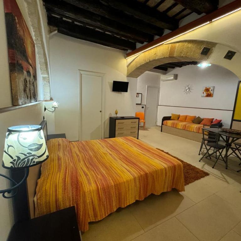 Agghiorna e Scura Rooms - Camera Quadrupla con Bagno Privato - 1