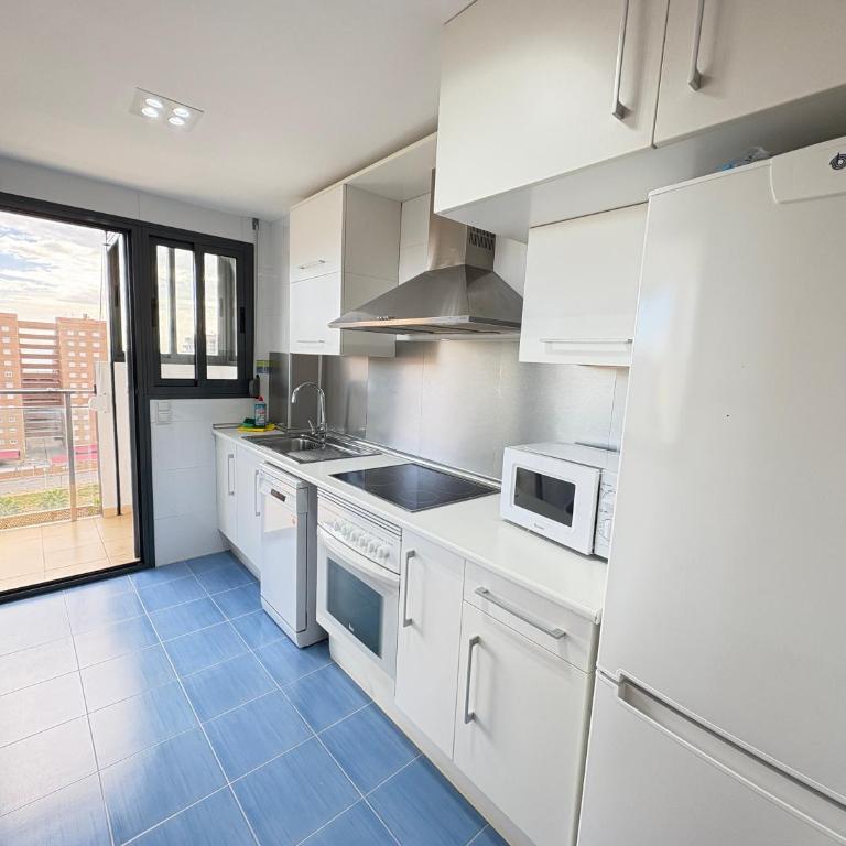 ACV- Terrazas II-2ª linea planta 9 este - Appartement 2 Chambres - 7