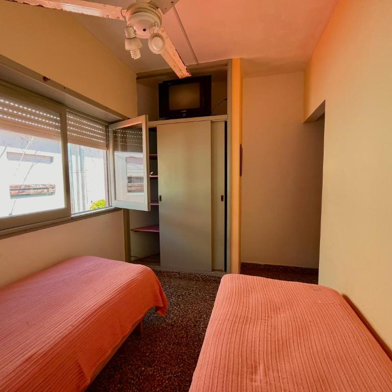 Hotel Compostela - Habitación Doble Económica - 2 camas - 2