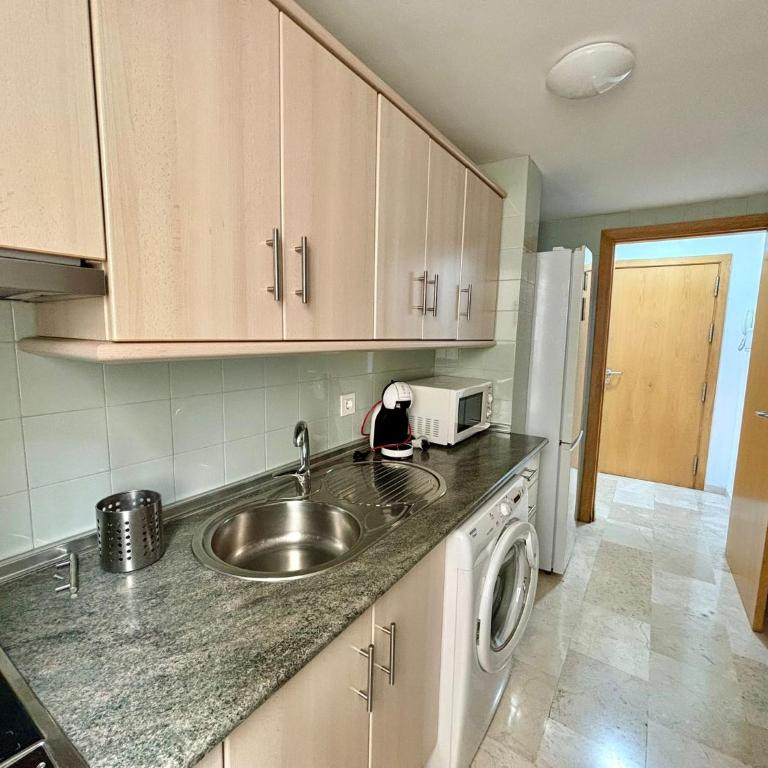 Apartamento insonorizado con vistas a plaza Bib Rambla - One-Bedroom Apartment - 12
