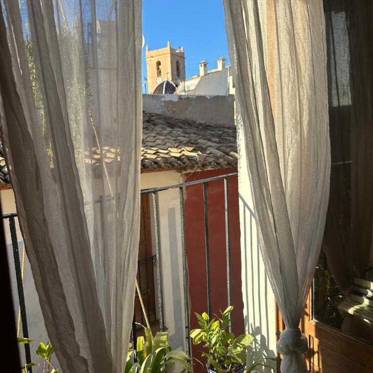 Oldtown family house with amazing terrace - 3 minutes from beach! - Haus mit 2 Schlafzimmern - 35