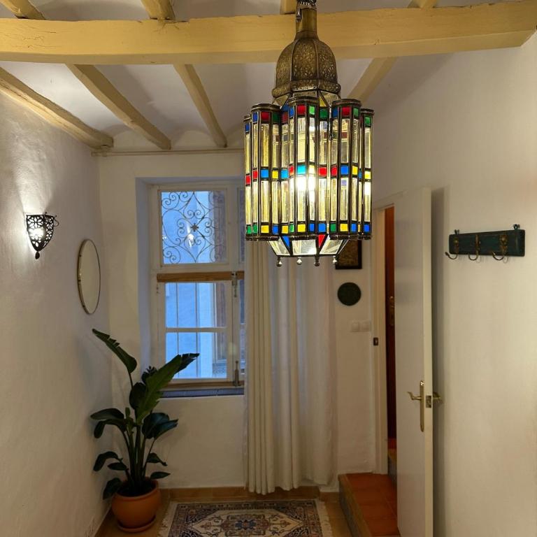 Oldtown family house with amazing terrace - 3 minutes from beach! - Haus mit 2 Schlafzimmern - 12