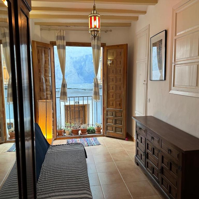 Oldtown family house with amazing terrace - 3 minutes from beach! - Haus mit 2 Schlafzimmern - 6