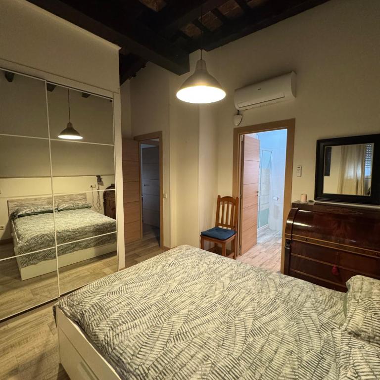 Miguelete tower & 4th FLOOR & City center and no elevator - Two-Bedroom Apartment - 4