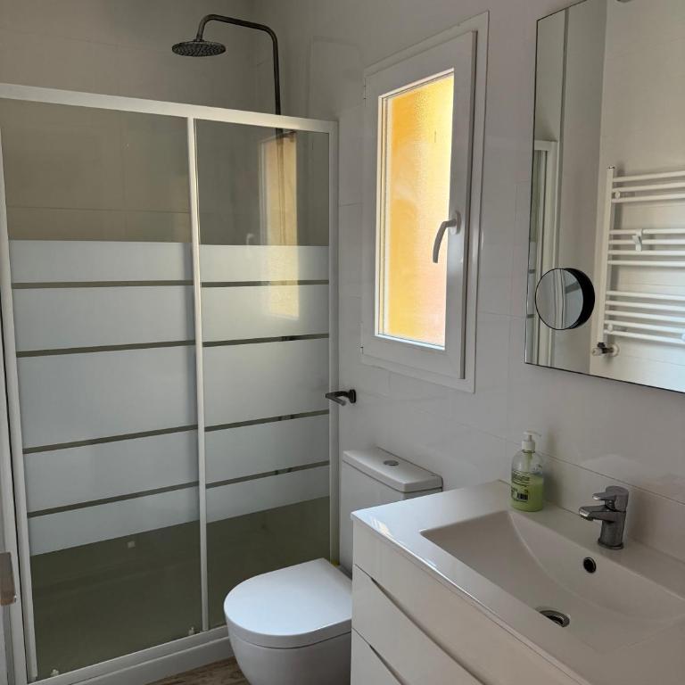 Miguelete tower & 4th FLOOR & City center and no elevator - Two-Bedroom Apartment - 13