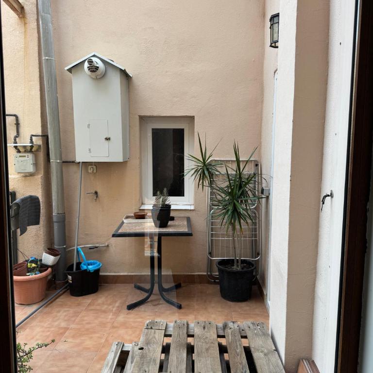 Miguelete tower & 4th FLOOR & City center and no elevator - Two-Bedroom Apartment - 17