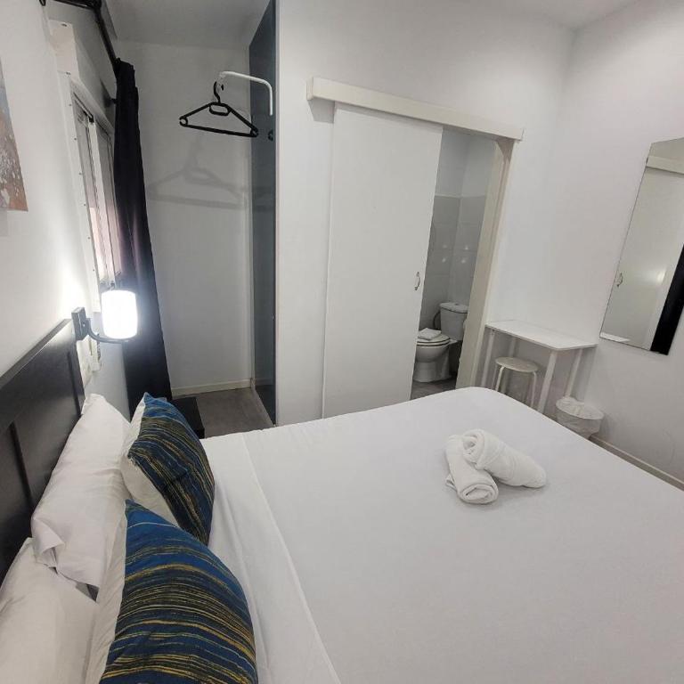 AYZ Frailes - Auto check-in property - Habitación Doble - 15