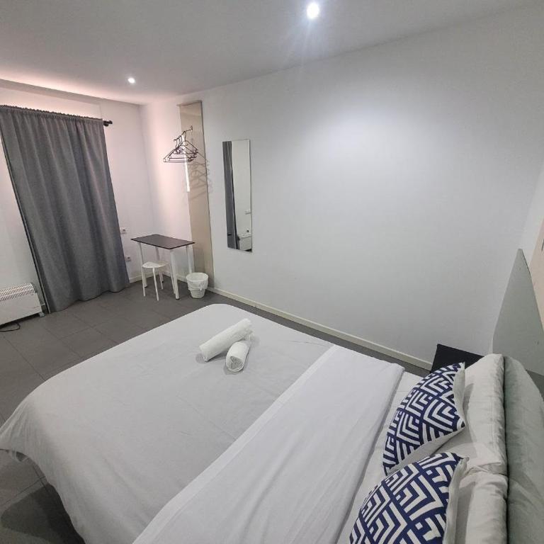 AYZ Frailes - Auto check-in property - Habitación Doble - 22