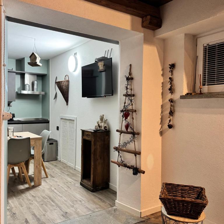 la finestra sulla montagna - One-Bedroom Apartment - 25