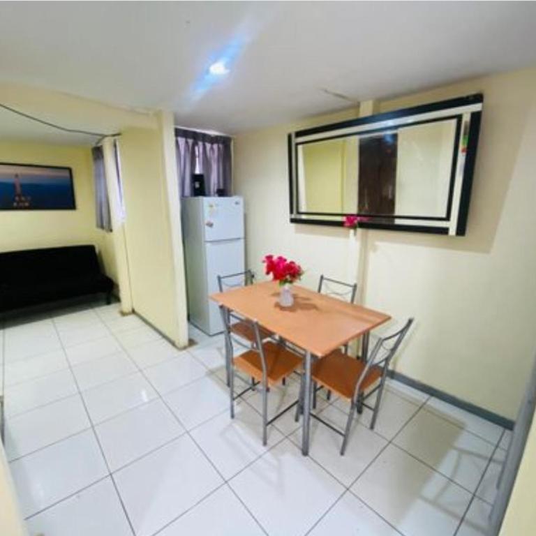 LIndo departamento a 10 min en bus al centro historico de Lima - Two-Bedroom Apartment - 6