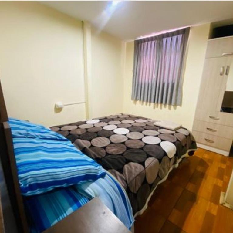 LIndo departamento a 10 min en bus al centro historico de Lima - Two-Bedroom Apartment - 5