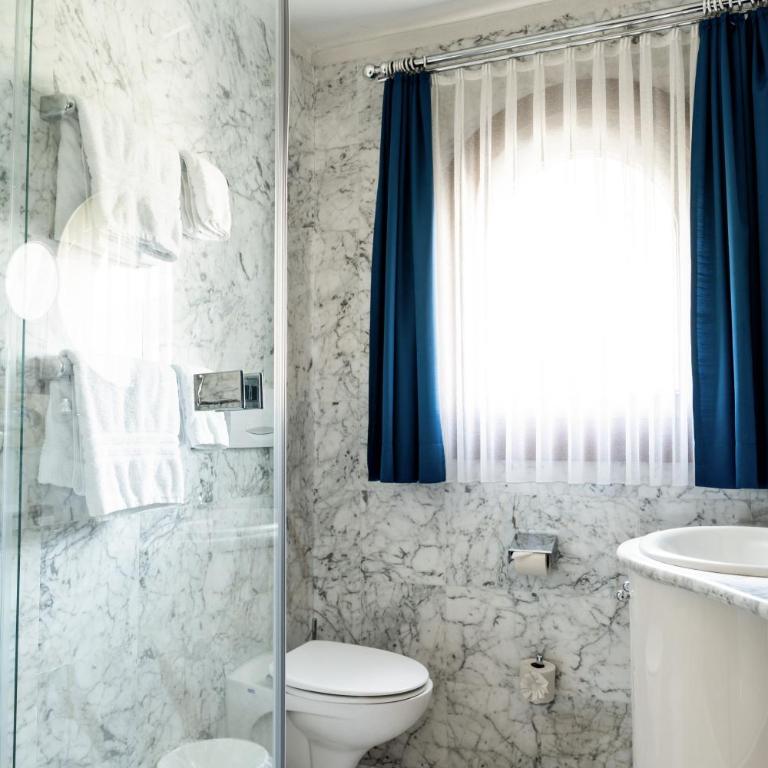 Hotel Maria Theresia - Comfort Doppelzimmer mit Balkon - 6