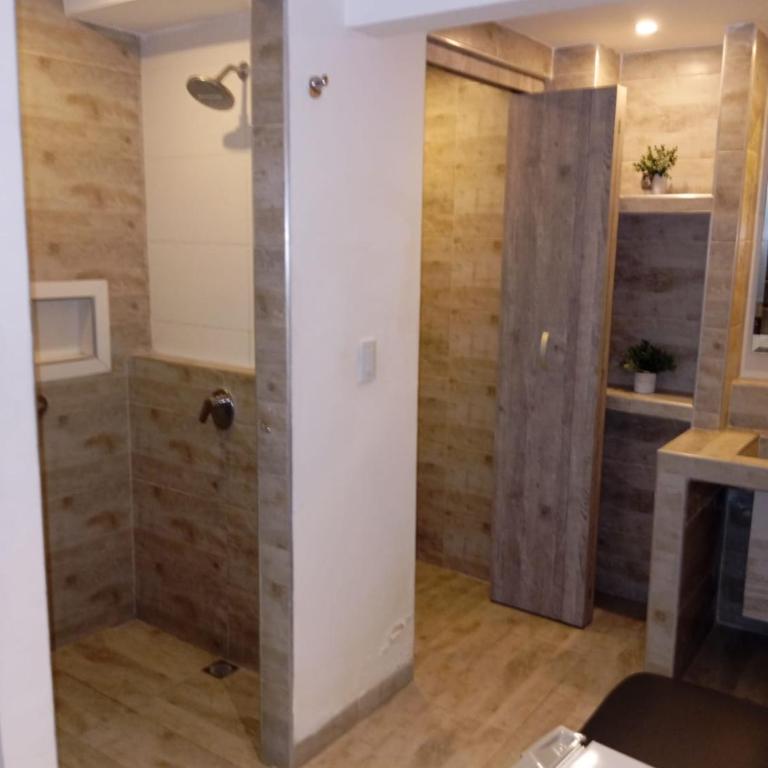 Hotel Plaza Norte Cali - Habitación Doble con baño privado - 4