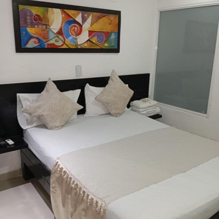 Hotel Plaza Norte Cali - Habitación Doble con baño privado - 3
