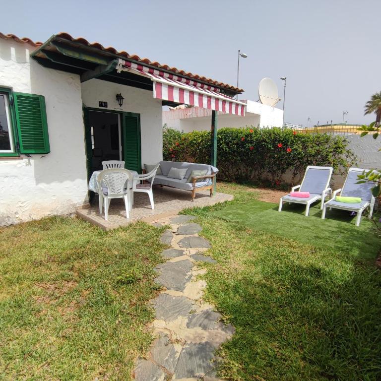 private Bungalow next to Yumbo Center - One-Bedroom Apartment - 1
