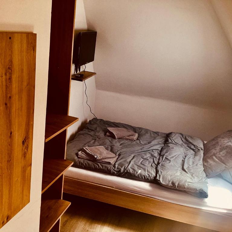 Er-is Zimmervermietung - Doppelzimmer - 5