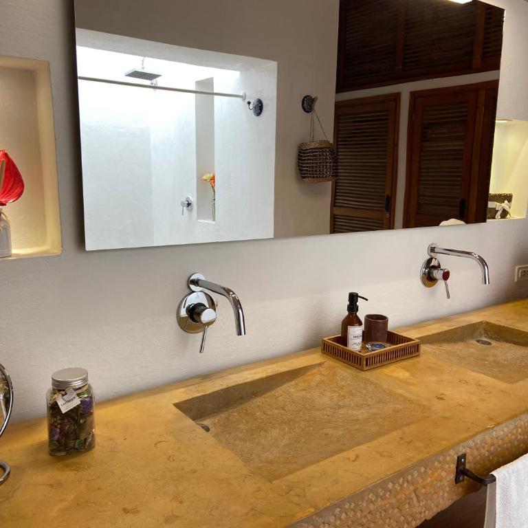 Casas del Viento - Three-Bedroom House - 33