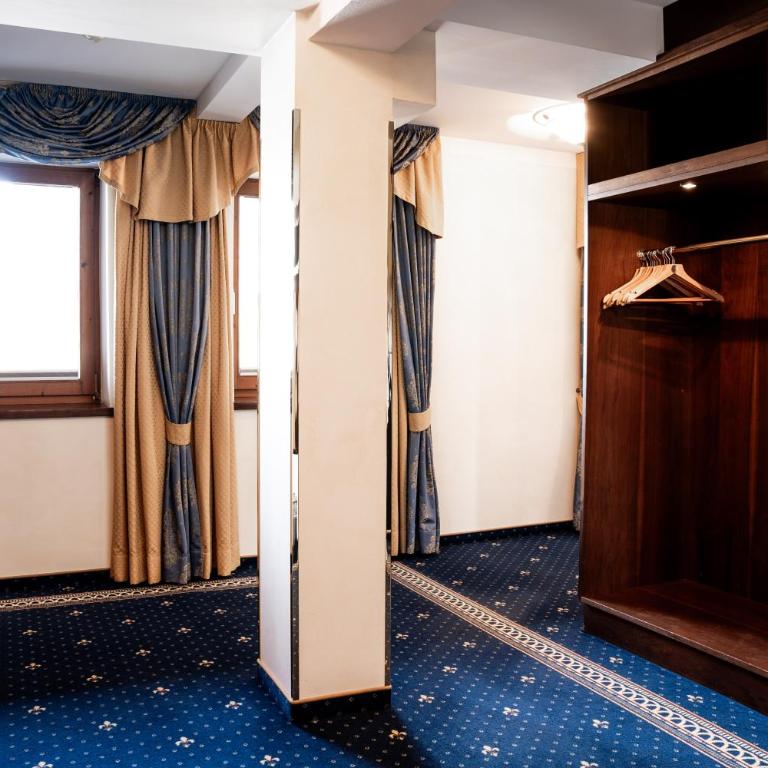 Hotel Maria Theresia - Suite mit Balkon - 7