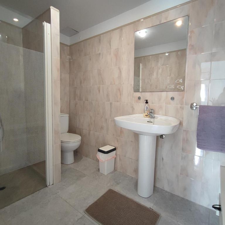private Bungalow next to Yumbo Center - One-Bedroom Apartment - 19