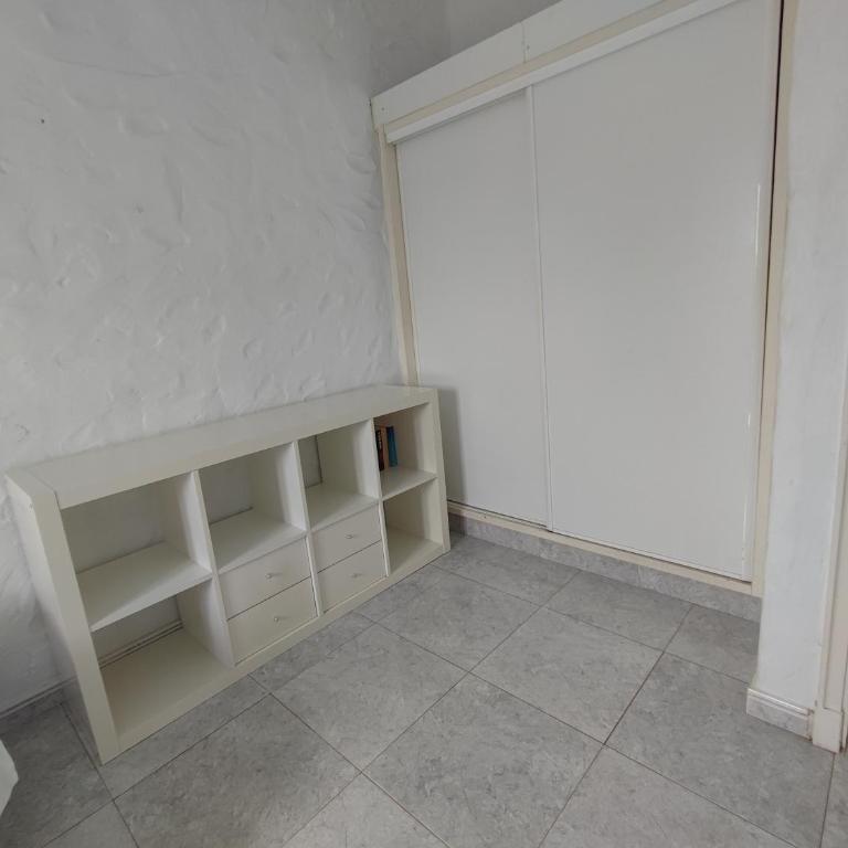 private Bungalow next to Yumbo Center - One-Bedroom Apartment - 13