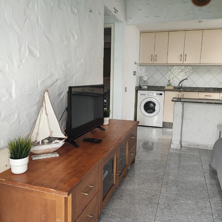 private Bungalow next to Yumbo Center - One-Bedroom Apartment - 24