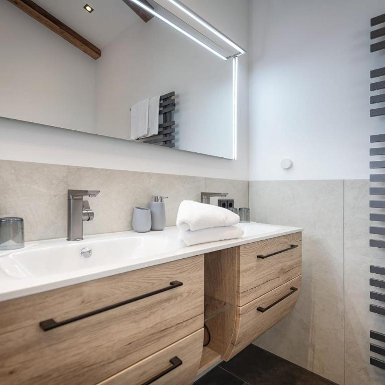 Vitalhotel Sonnenhof - Apartamento de 2 dormitorios con vistas al agua - 6