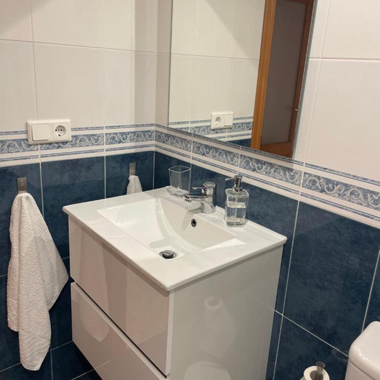 Apartament Garbí - Apartamento de 2 dormitorios - 12