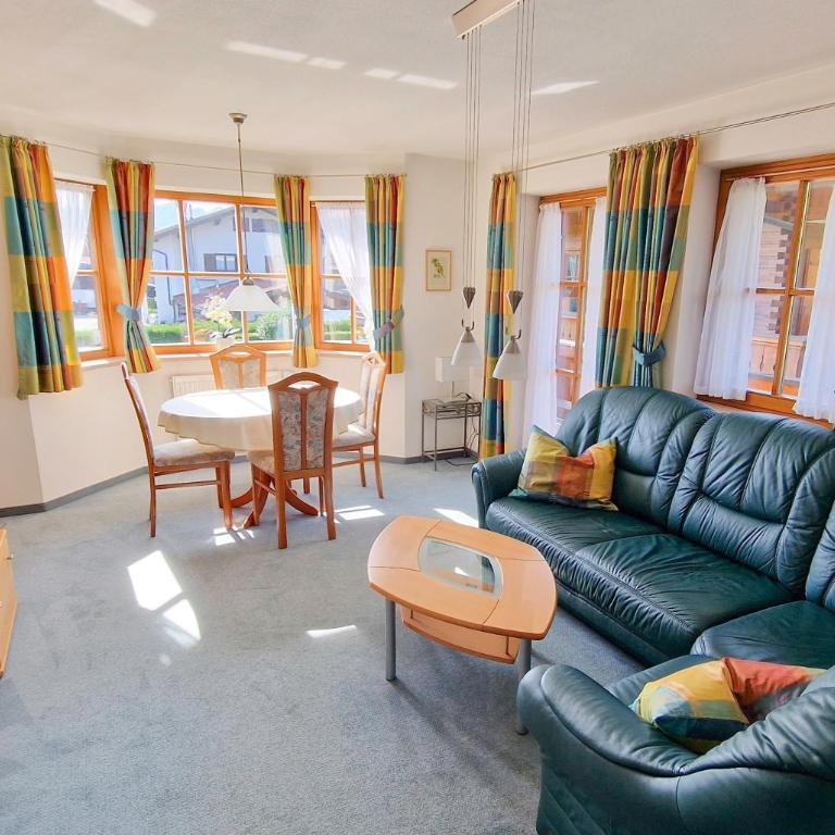 Ferienwohnung Sonnenwinkl - Premier Apartment mit 1 Schlafzimmer - 2