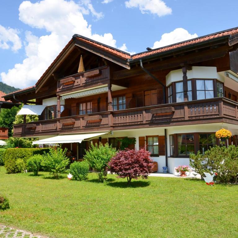 Ferienwohnung Sonnenwinkl - Premier Apartment mit 1 Schlafzimmer - 1