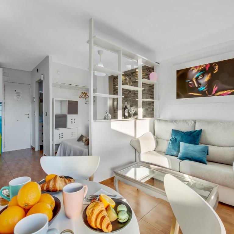 Apartment in Torremolinos with Sea Views - Apartamento de 1 dormitorio - 7
