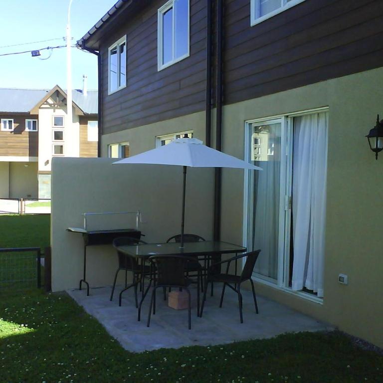 Casa Condominio Pucon - Villa with Private Pool - 17