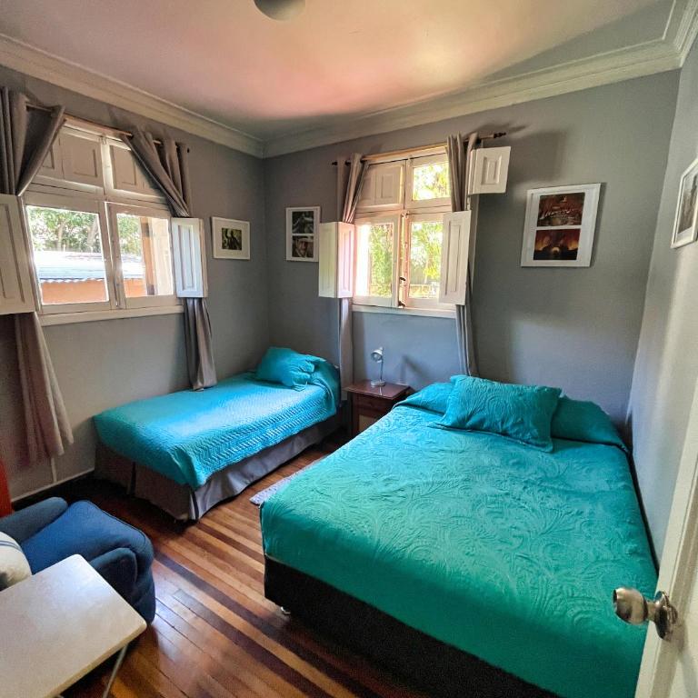 Hostal Boonen - Habitación Triple con baño privado externo - 1