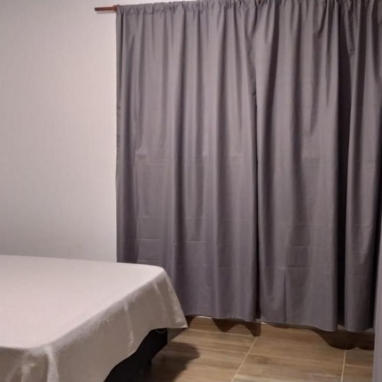 Mdq Bien al Sur Casa 8 pers - Three-Bedroom House - 3