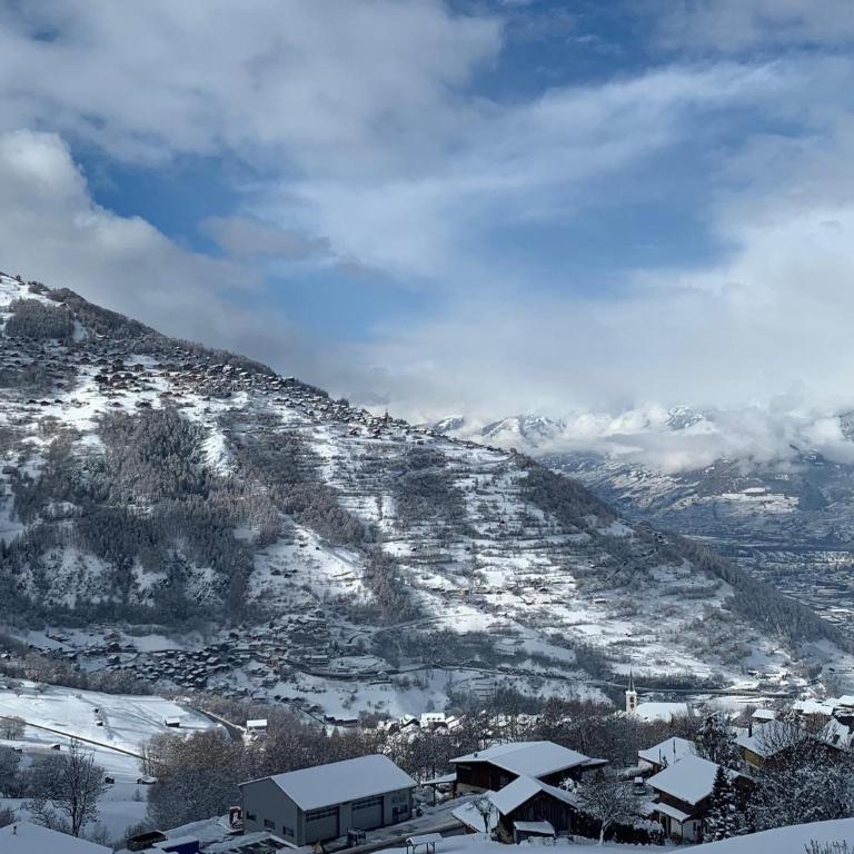Welcoming apartment with views - Appartement 2 Chambres - 32