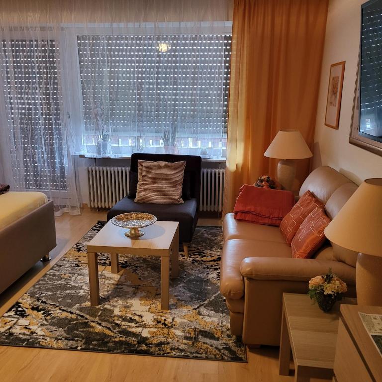 Fewo FRIADO im Ferienpark OA - ohne Zusatzkosten nach Anreise - mit Hallenbad, W-Lan, PKW-Garage, Kurtaxe mit Allgäu-Walser-Pass, Bett- und Handtuch-Wäsche sowie End-Reinigung - One-Bedroom Apartment - 35