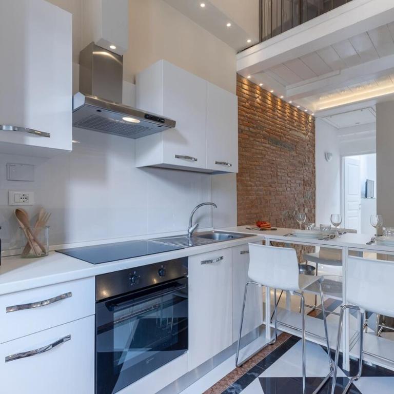 4Season Flat 2 bedrooms 10 min walk from the cathedral - Appartamento con 2 Camere da Letto - 1