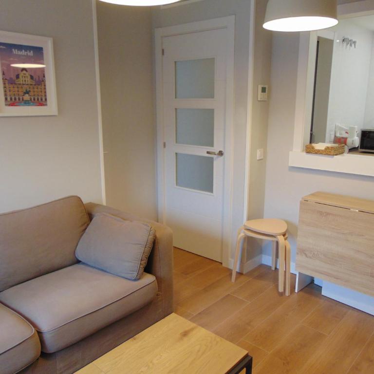 Airport Madrid Plenilunio suites beige - Apartamento de 1 dormitorio - 21