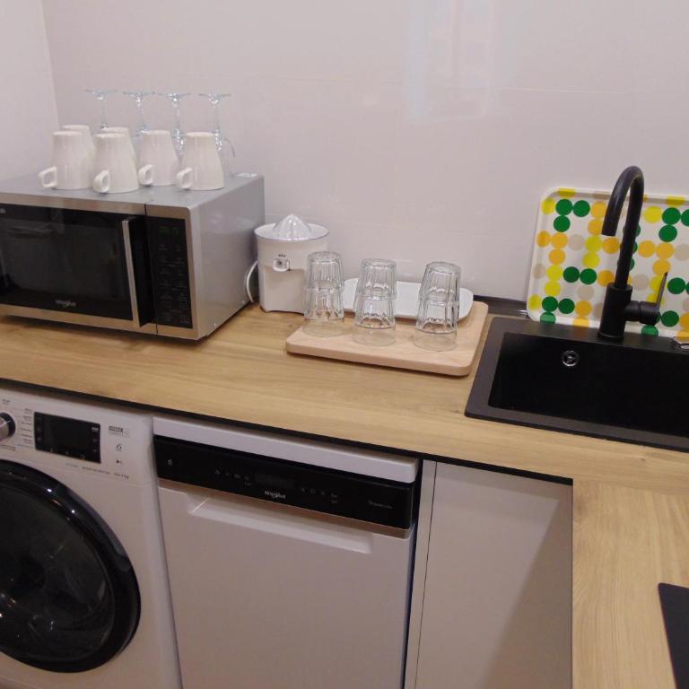 Airport Madrid Plenilunio suites beige - Apartamento de 1 dormitorio - 26