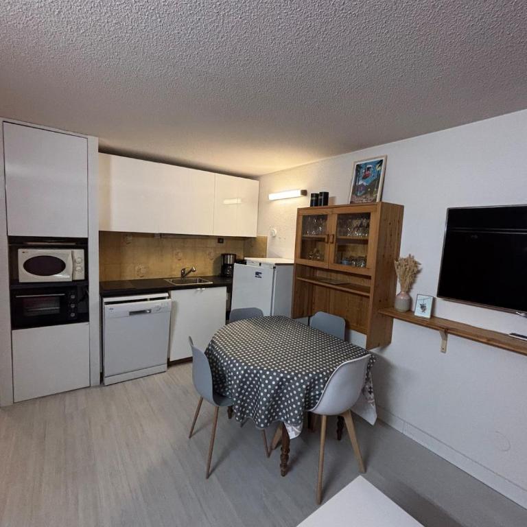 Bel T2 in St Lary - Résidence Lustou - Apartamento de 1 dormitorio - 6