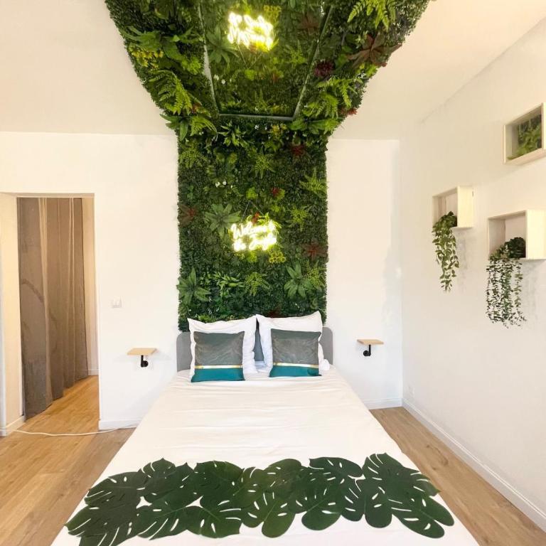 Jungle Room - Atypique - Spacieux - WIFI - TV 4K - Vue Sur Ville - Confort - Appartamento con Vista Città - 6