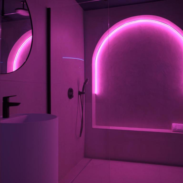 La Favorite - Love-Room Sensuelle - Deluxe Apartment - 9