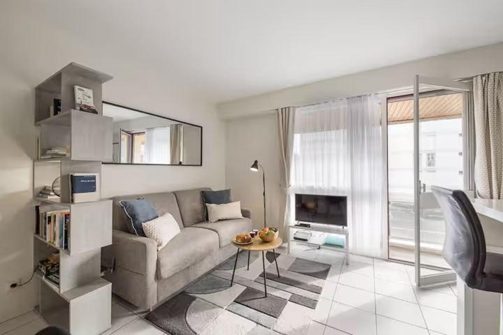 Bel appartement près de la plage - One-Bedroom Apartment - 6
