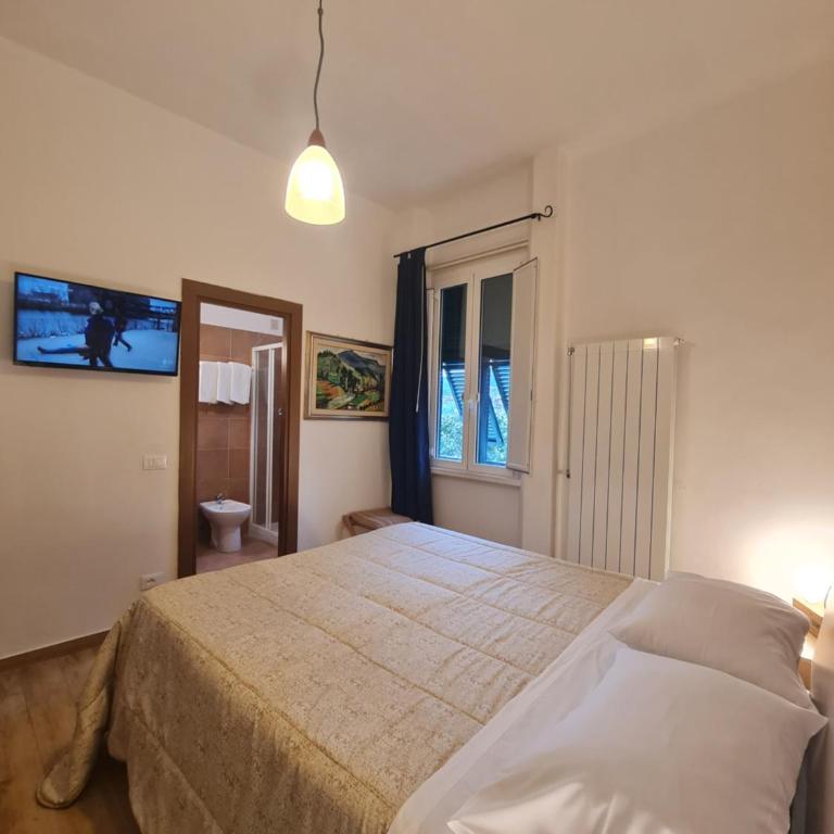 Albergo Genio - Camera Tripla - 7