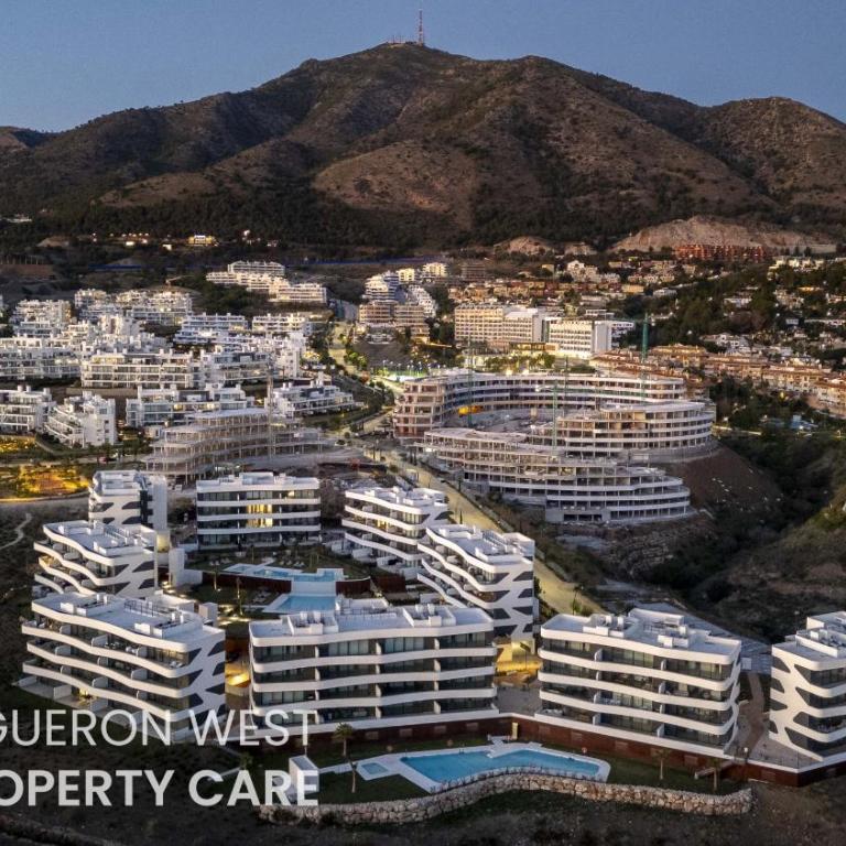 Higueron West Property Collection - The Poolview Terrace by HWPC - Apartamento - 32