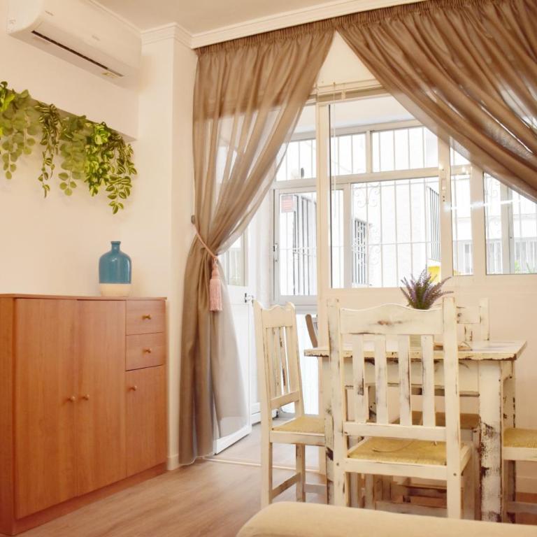 Apartment with jacuzzi en Torremolinos, Garipolo 1 by NAMASTE ELITE - Apartamento - 16
